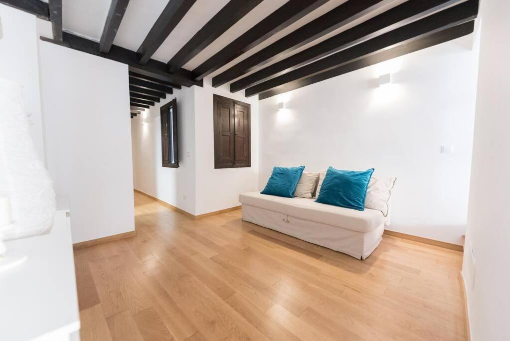 Apartamento Loft En El Corazon De Palma Cerca De La Catedral *